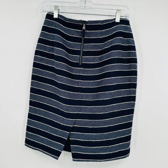 LOFT Size 2 Curvy Navy Blue Striped Career Pencil Skirt Split Back Fully Lined - Picture 9 of 9